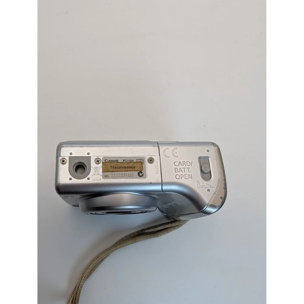 Canon PowerShot A530 5.0MP Digital Camera Silver 4x Zoom with Samsonite Case USB